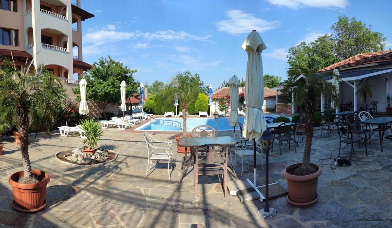 Guest House Palazzo Byala  Ngoại thất bức ảnh