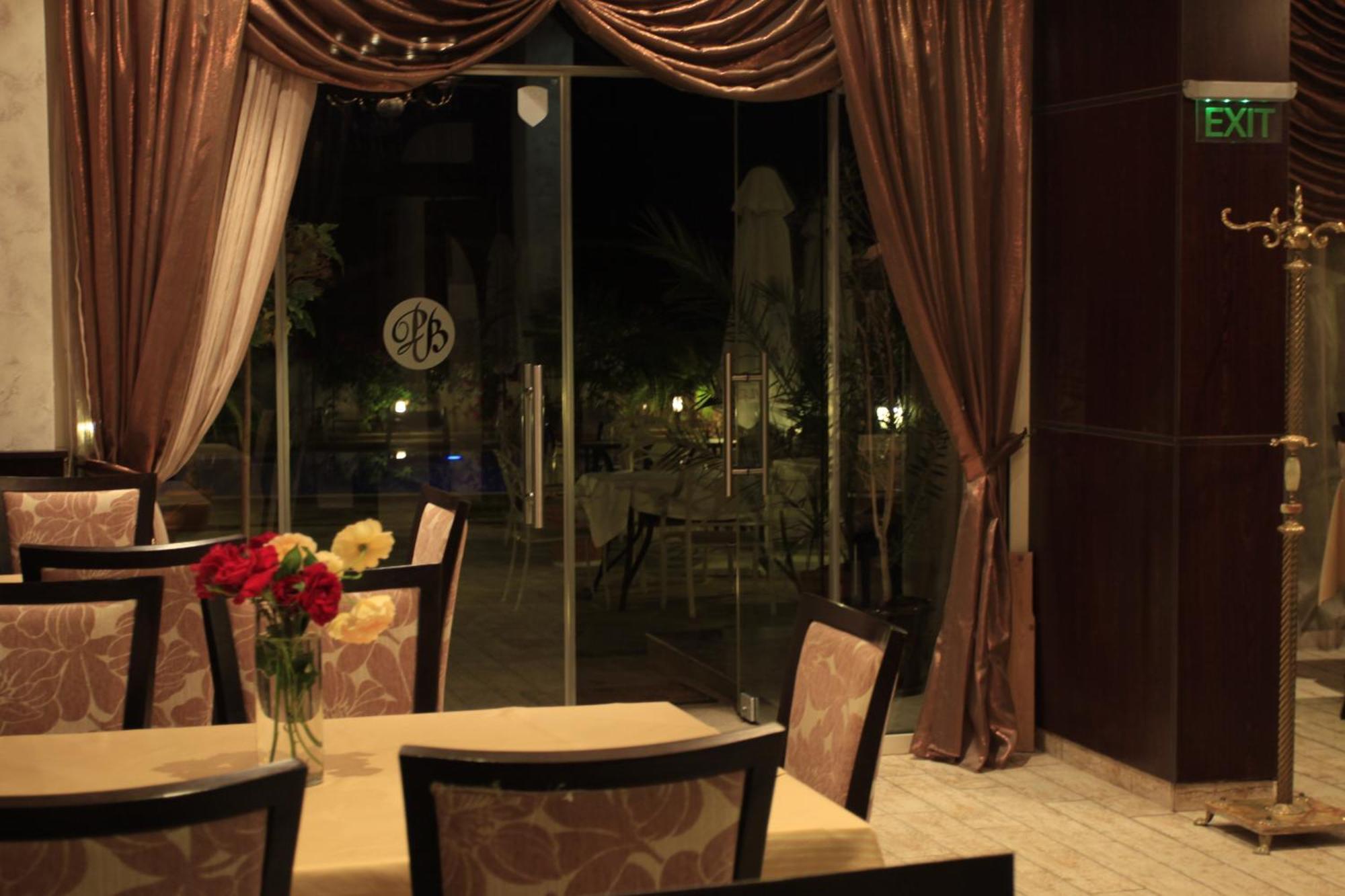 Guest House Palazzo Byala  Ngoại thất bức ảnh